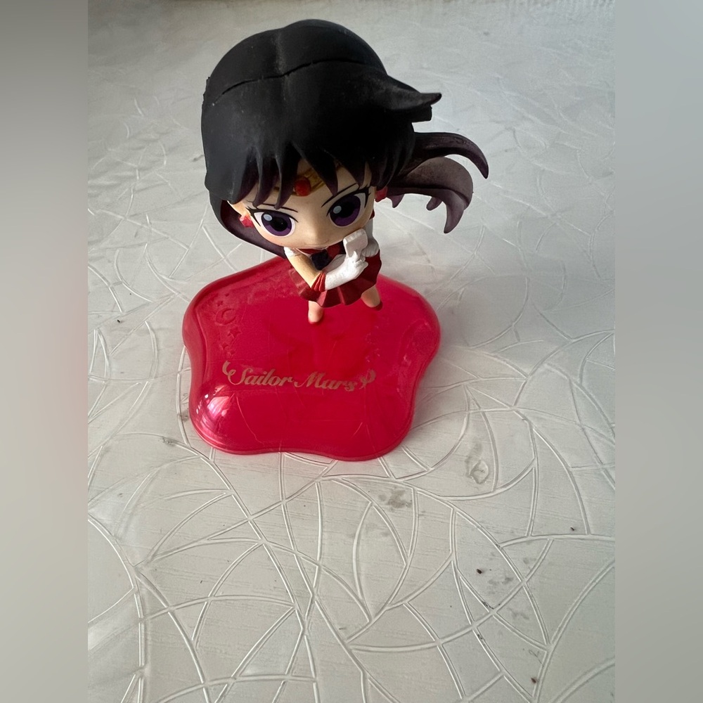 Bandai Gashapon Sailor Moon
Twinkle Statue Mini Figure